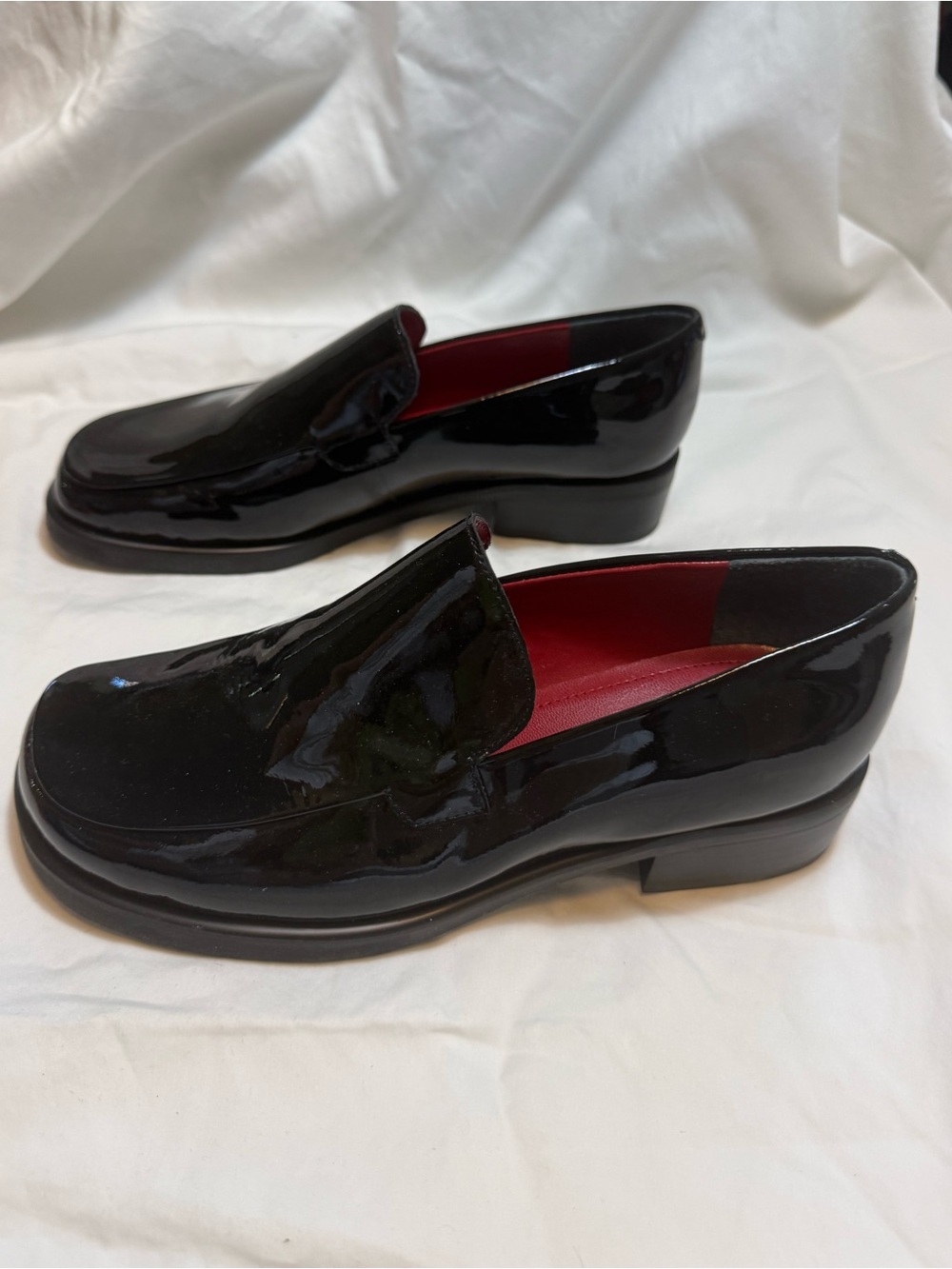 *NWT* Franco Sarto Black Patent Loafers with Red Insole size 6.5 like Size 7